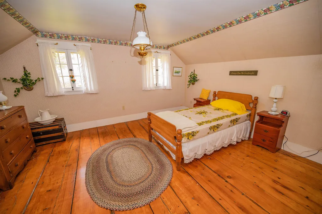 211 West Cobble Hill Barre Town VT 05641