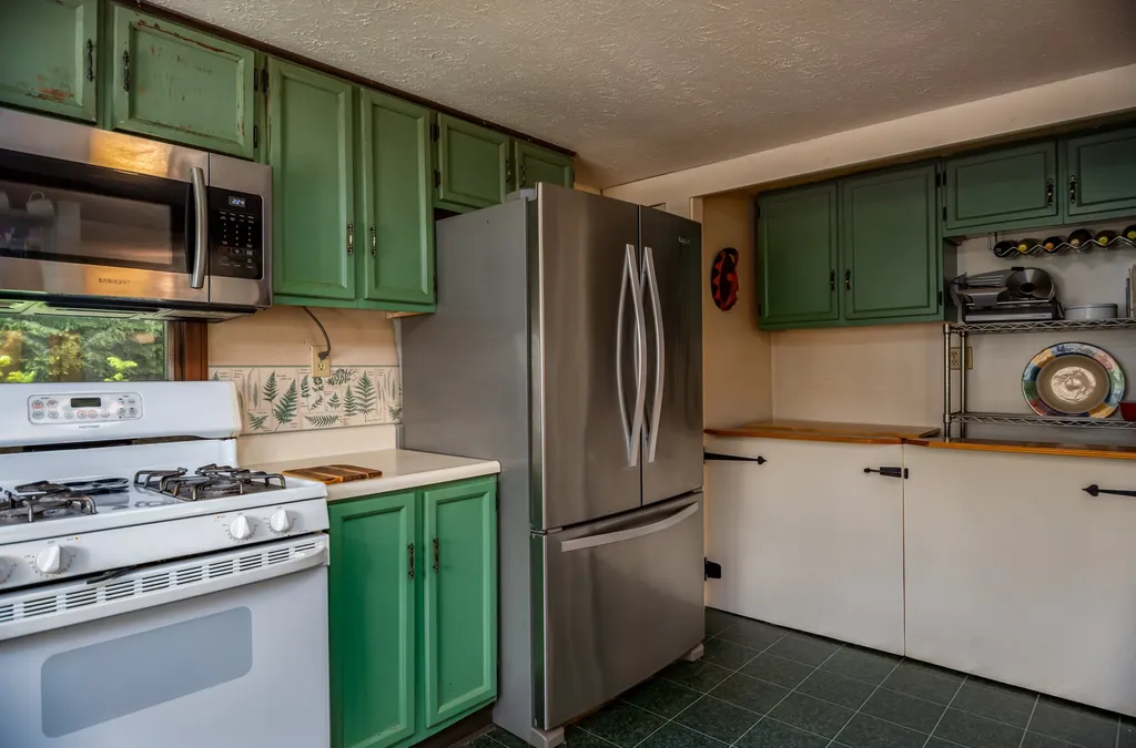 137 Berry River Road Barrington NH 03825
