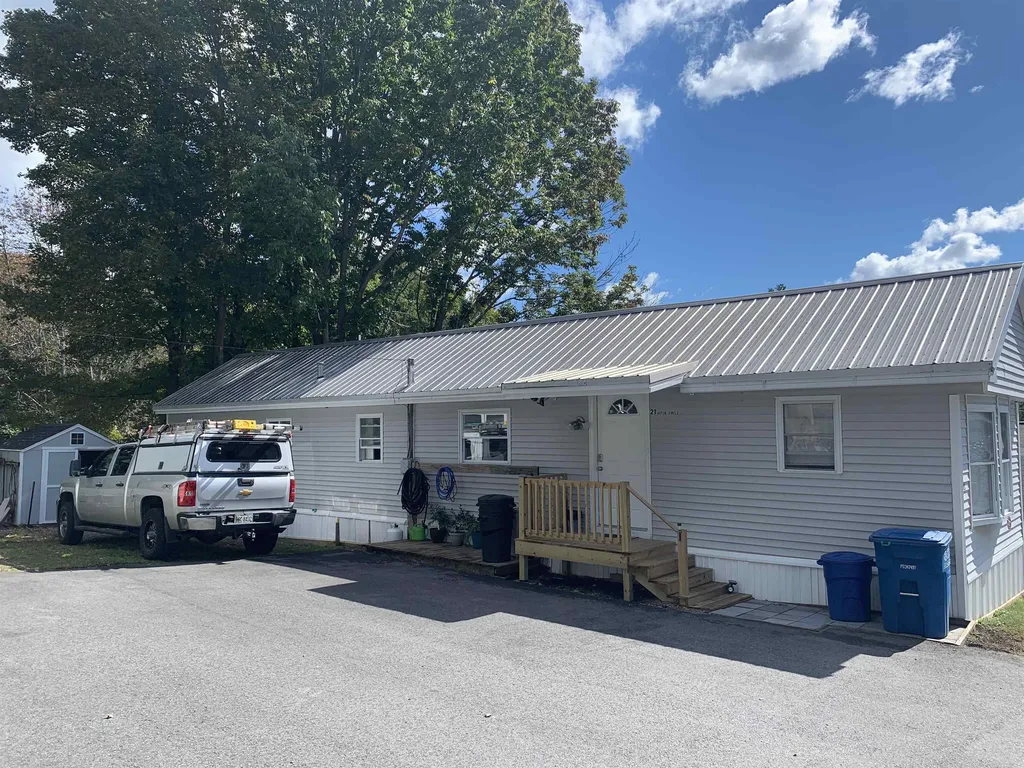 21 Aspen Circle Kittery ME 03904