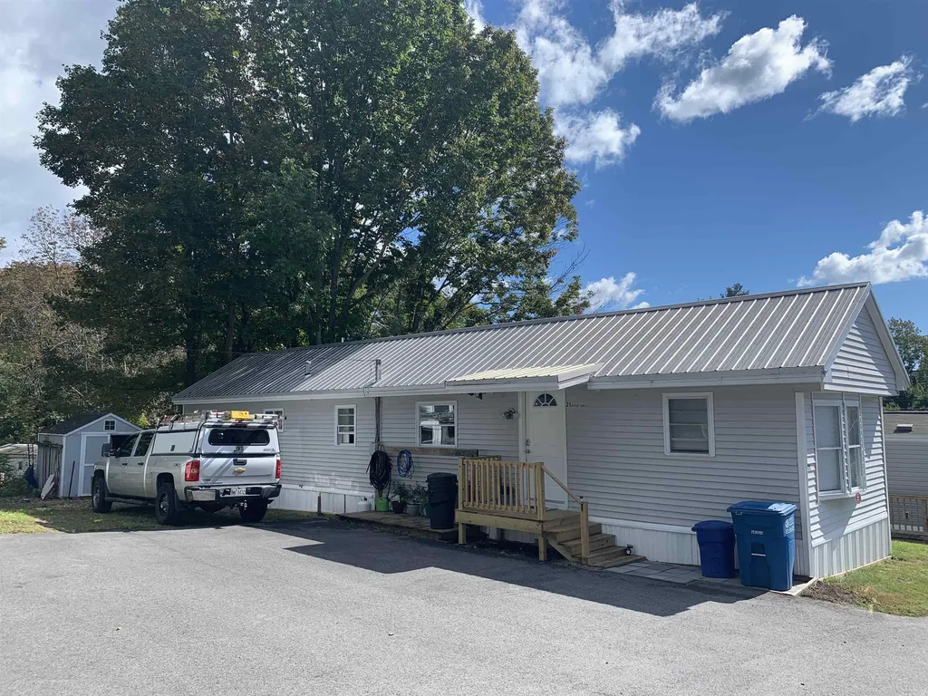 21 Aspen Circle Kittery ME 03904