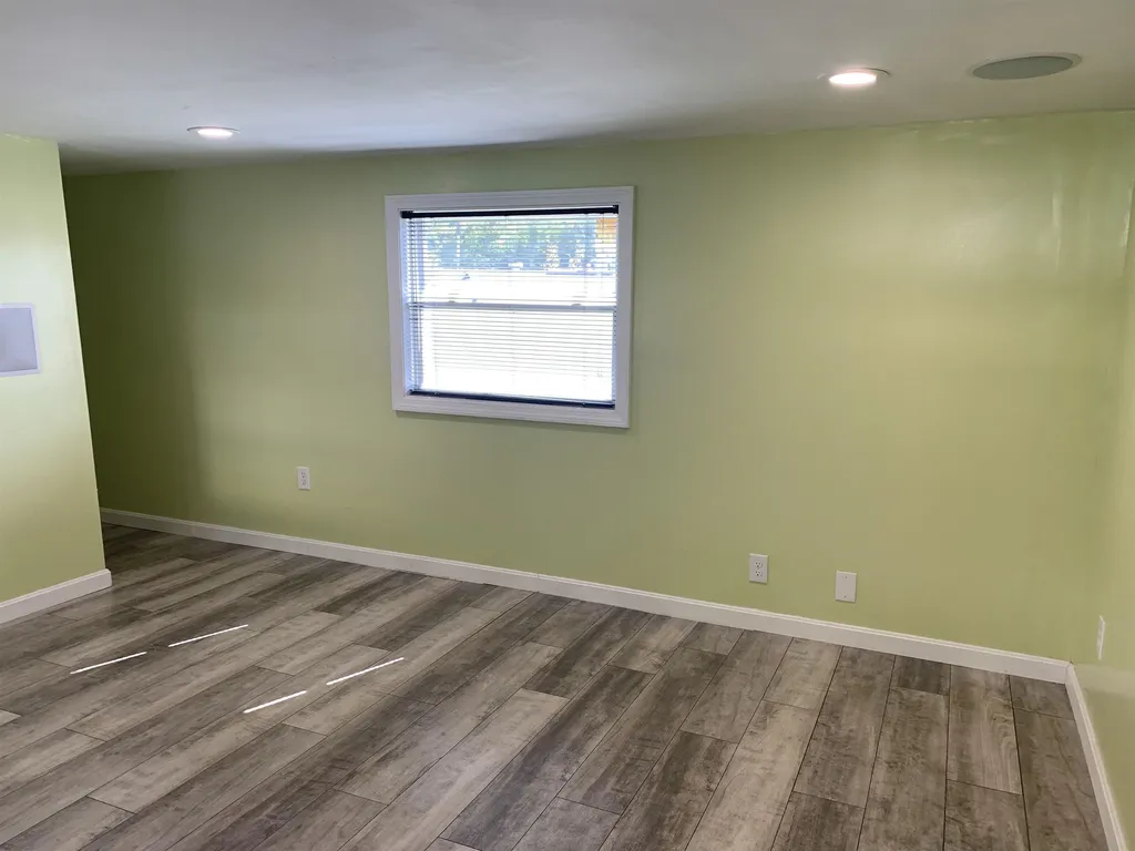 21 Aspen Circle Kittery ME 03904