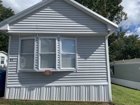 21 Aspen Circle Kittery ME 03904