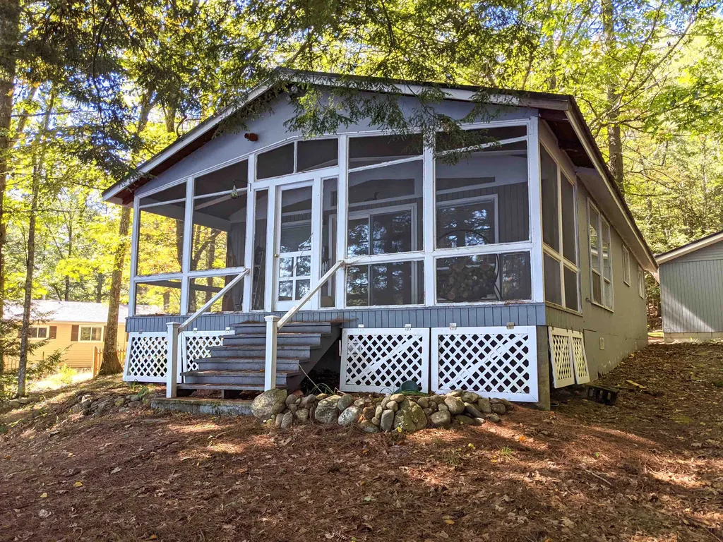 492 Deer Meadow Road Webster NH 03303