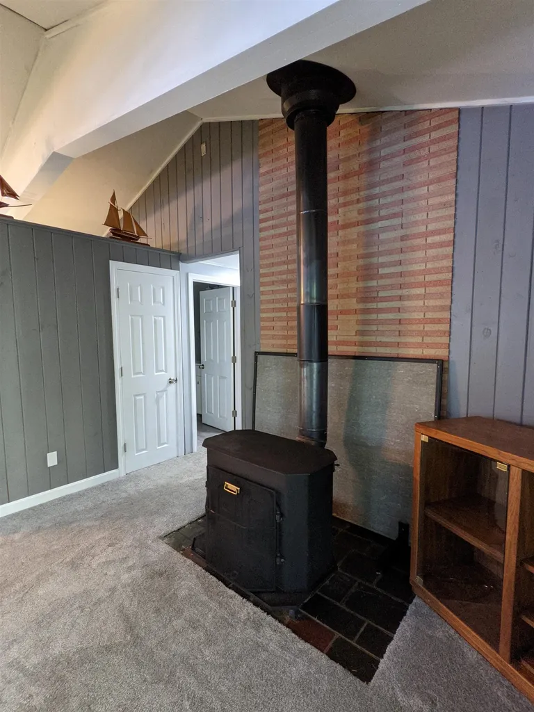 492 Deer Meadow Road Webster NH 03303
