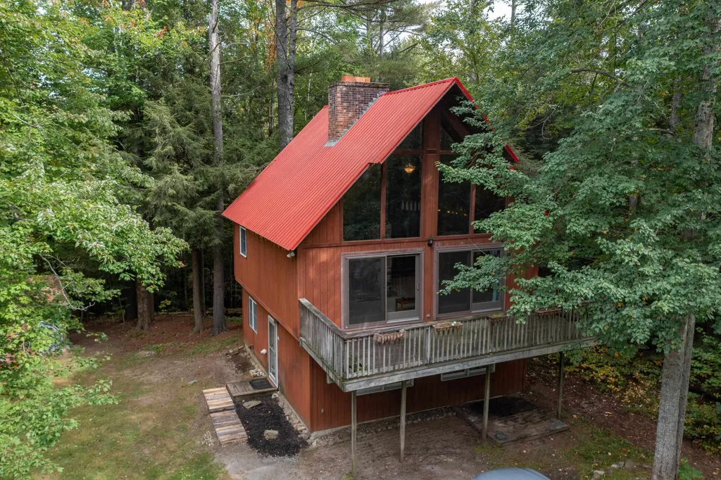 374 White Mountain Drive Haverhill NH 03765