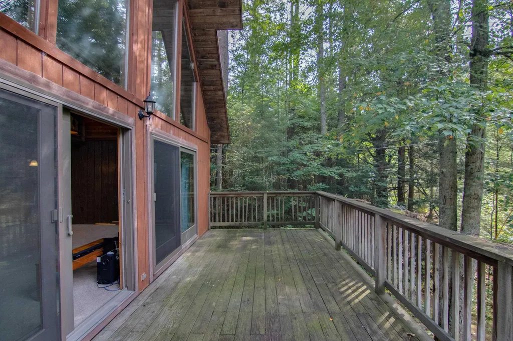 374 White Mountain Drive Haverhill NH 03765