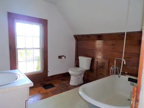 53 Butler Street Hillsborough NH 03244
