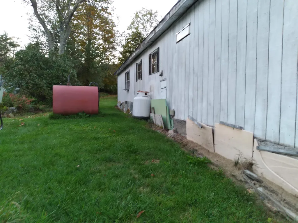23 Grafton Turnpike Road Canaan NH 03741