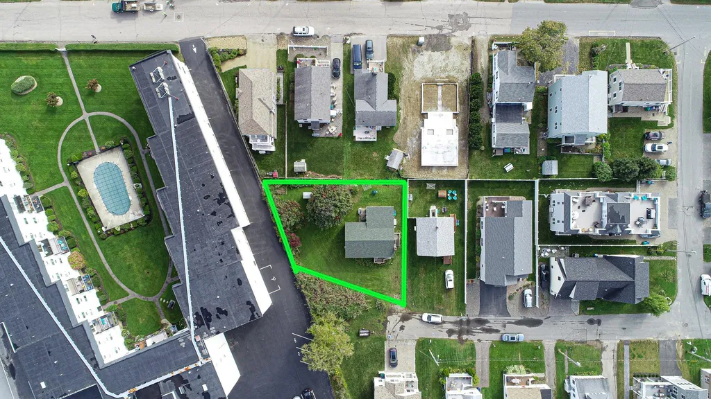 23 Meadow Pond Road Hampton NH 03842