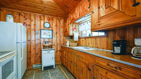 23 Meadow Pond Road Hampton NH 03842