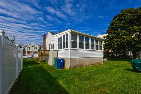 23 Meadow Pond Road Hampton NH 03842