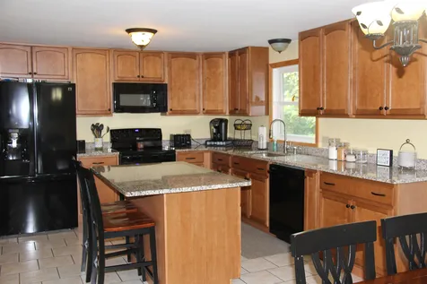 73 Hillside Drive Henniker NH 03242