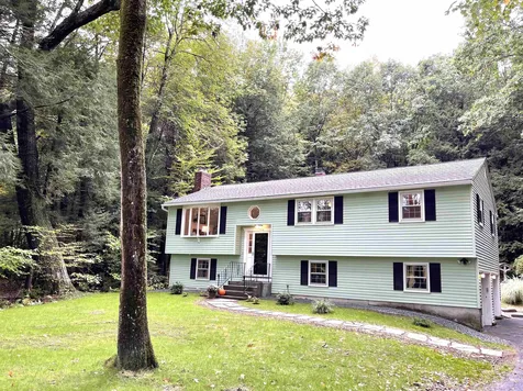 30 Forest Drive Bedford NH 03110