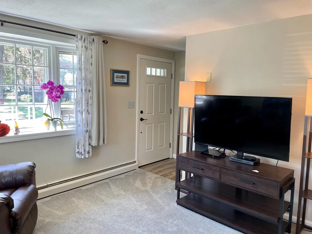13 Laura Lane Keene NH 03431