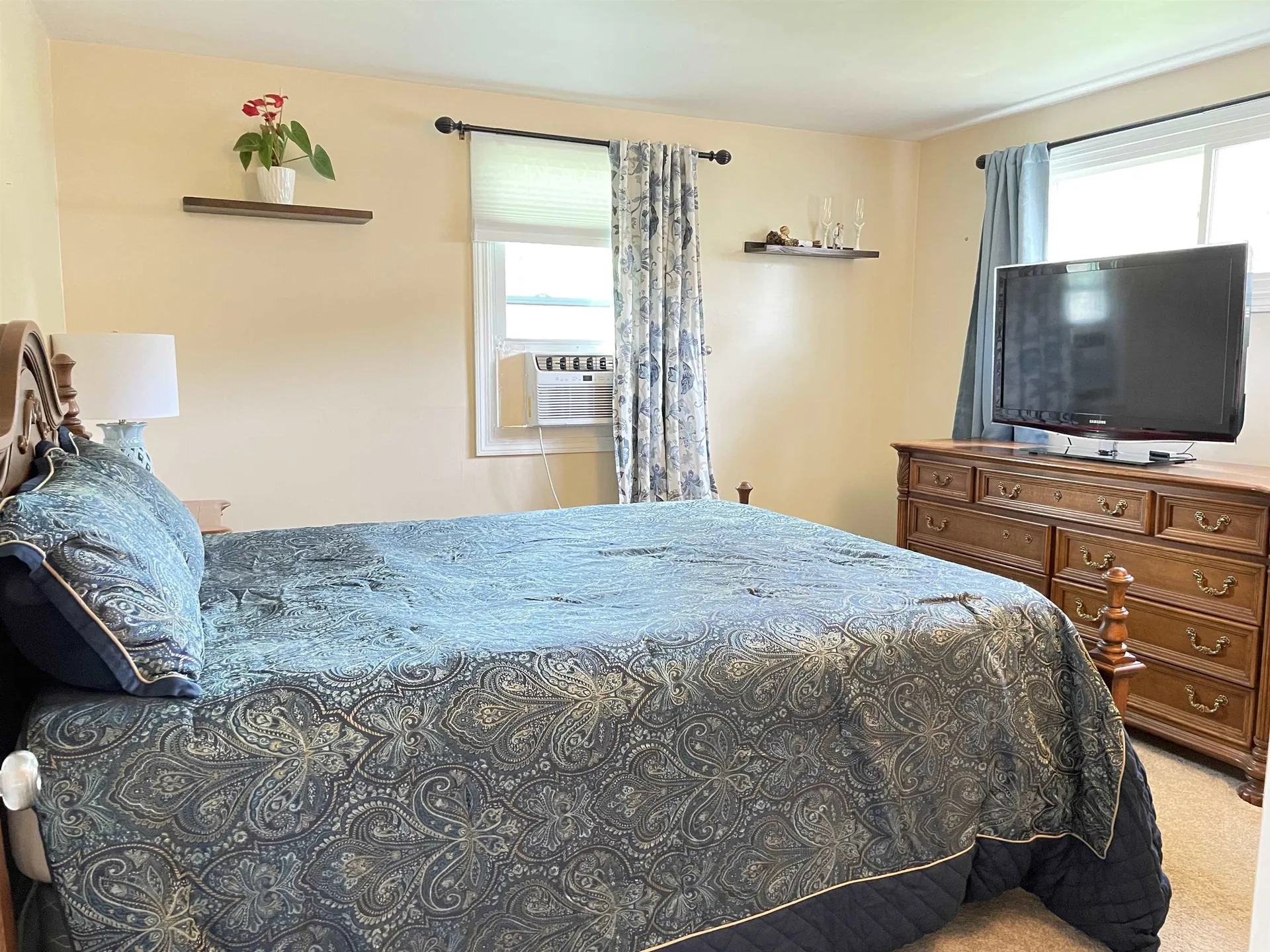 13 Laura Lane Keene NH 03431