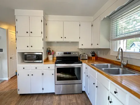 13 Laura Lane Keene NH 03431