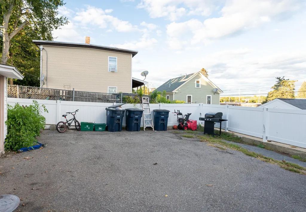 14-16 South Street Nashua NH 03060