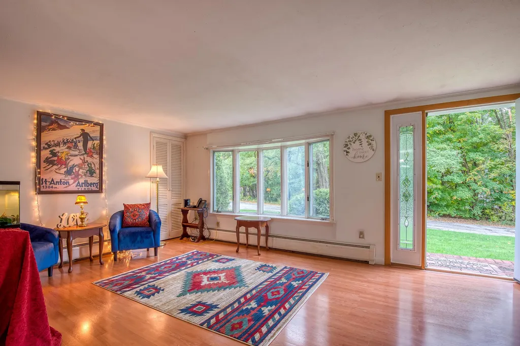 19 Turner Street Bethlehem NH 03574