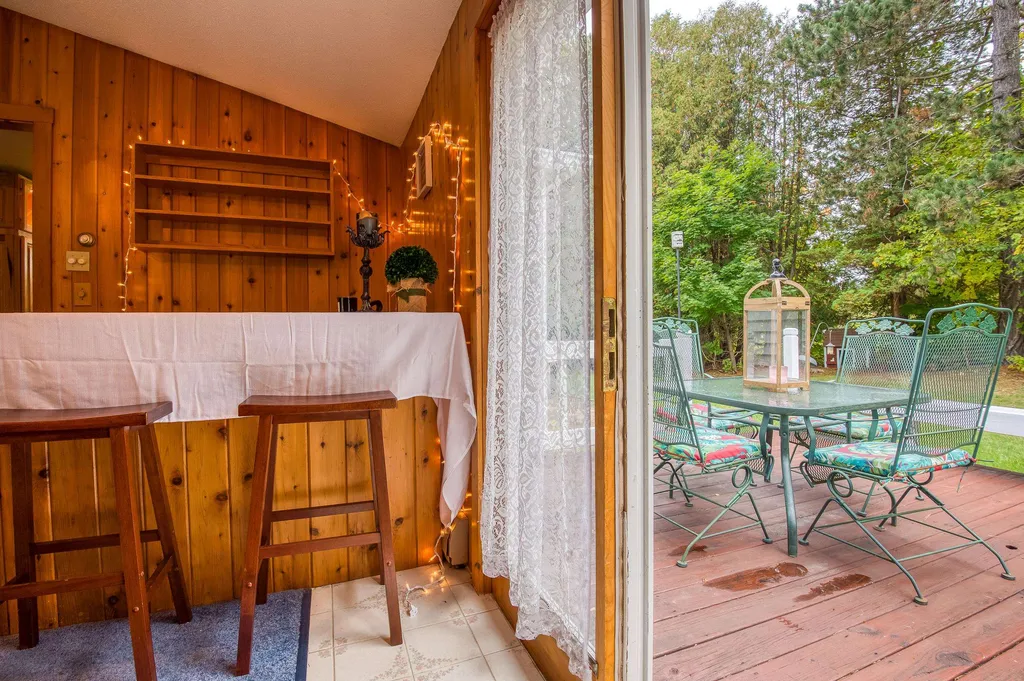 19 Turner Street Bethlehem NH 03574