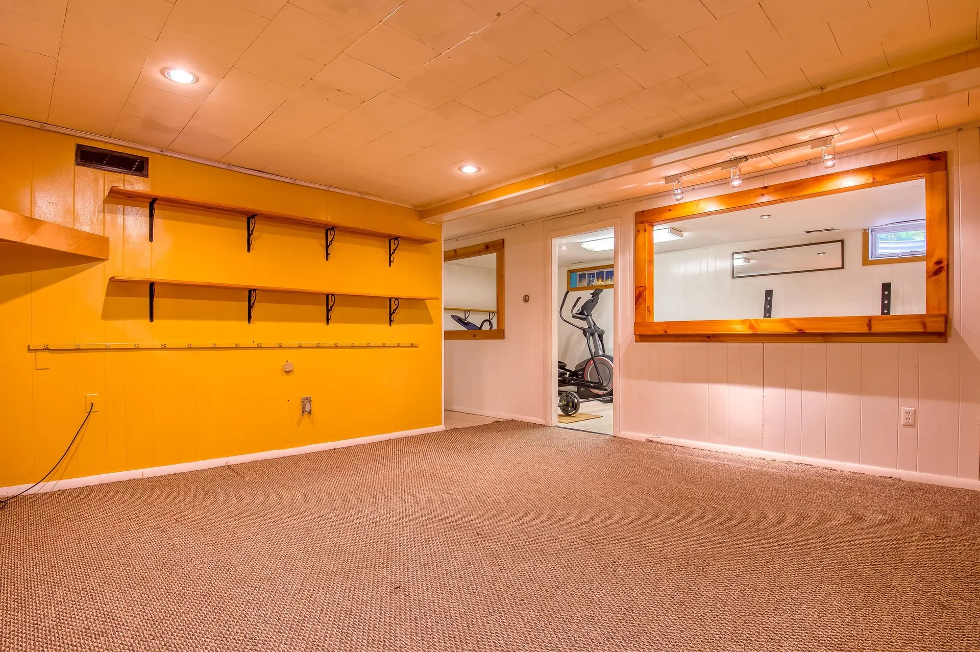 19 Turner Street Bethlehem NH 03574