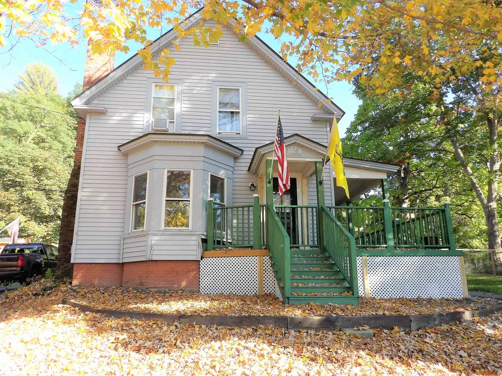 130 Woodridge Road Franklin NH 03235
