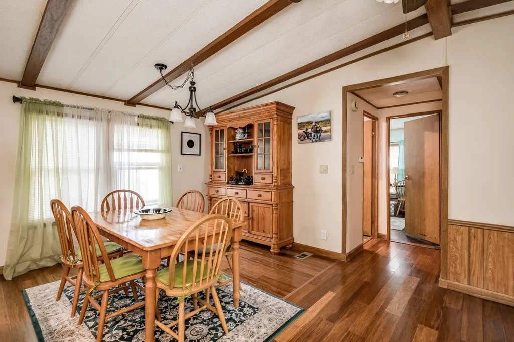 631 Sherwood Glen Somersworth NH 03878