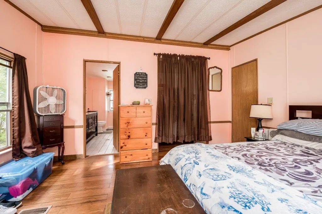 631 Sherwood Glen Somersworth NH 03878