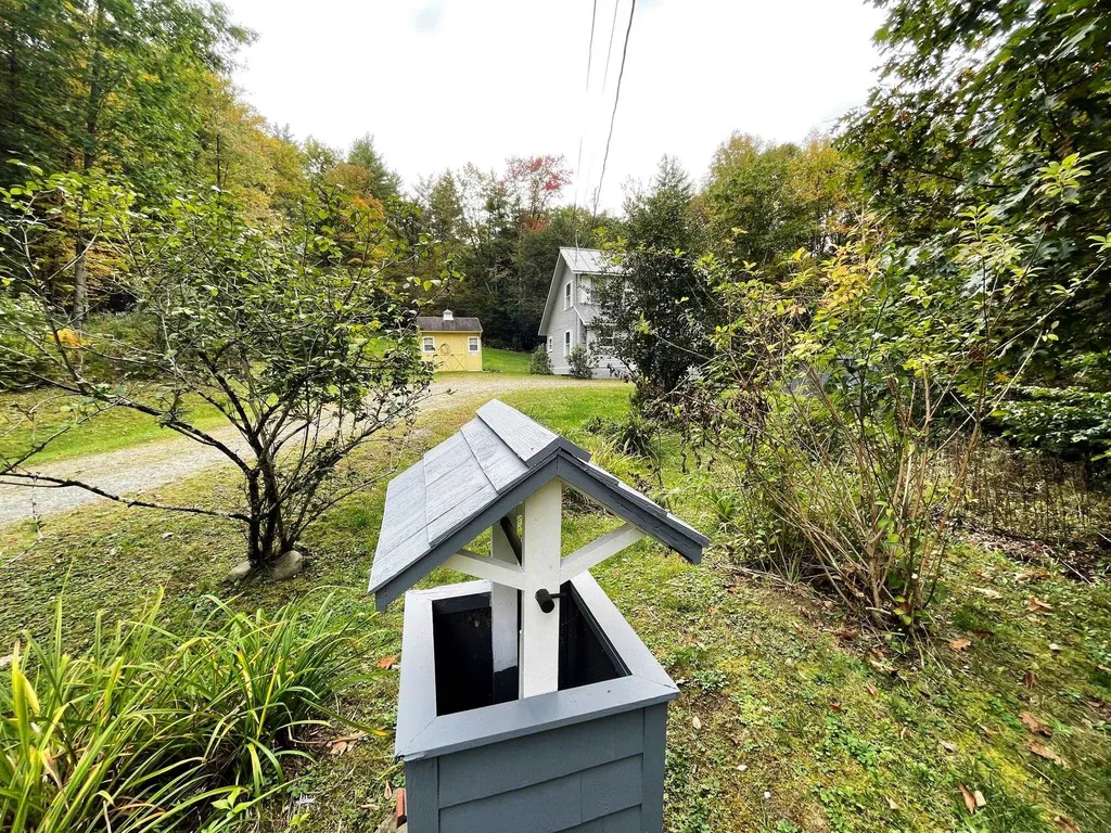 78 Sawyer Brook Road Orford NH 03777