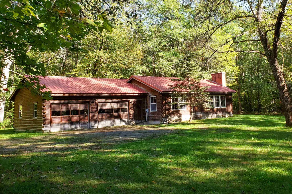 54 Foster Hill Road Henniker NH 03242