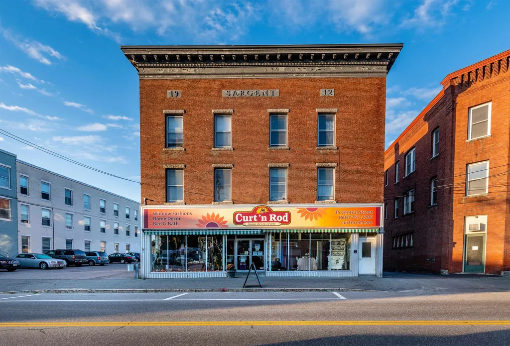 35 Central Street Haverhill NH 03785