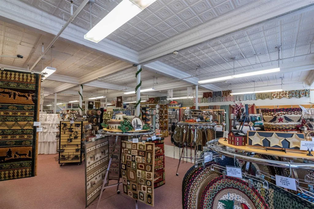 35 Central Street Haverhill NH 03785