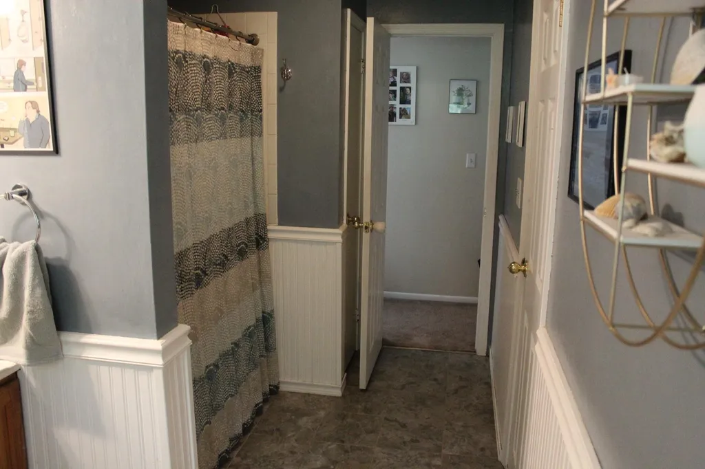 5 Richard Court Raymond NH 03077