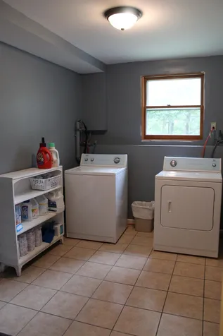 5 Richard Court Raymond NH 03077