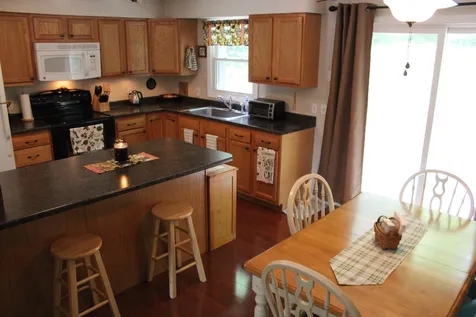 5 Richard Court Raymond NH 03077