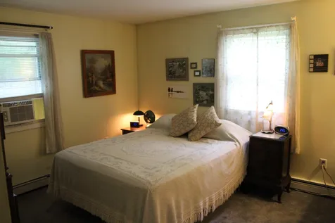5 Richard Court Raymond NH 03077