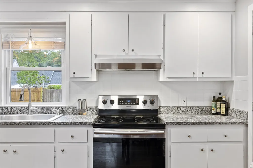 130 E Hobart Street Nashua NH 03060