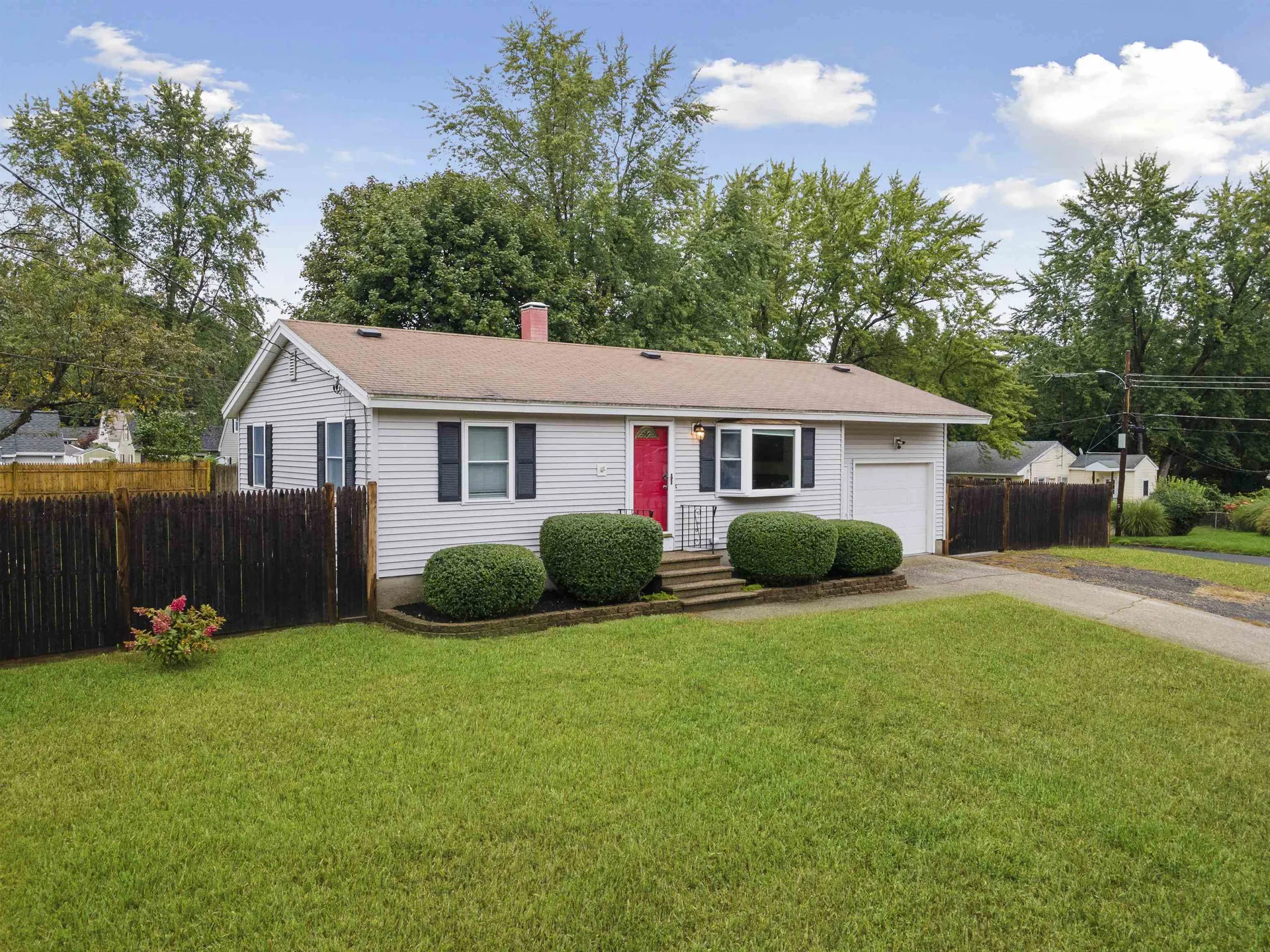 130 E Hobart Street Nashua NH 03060