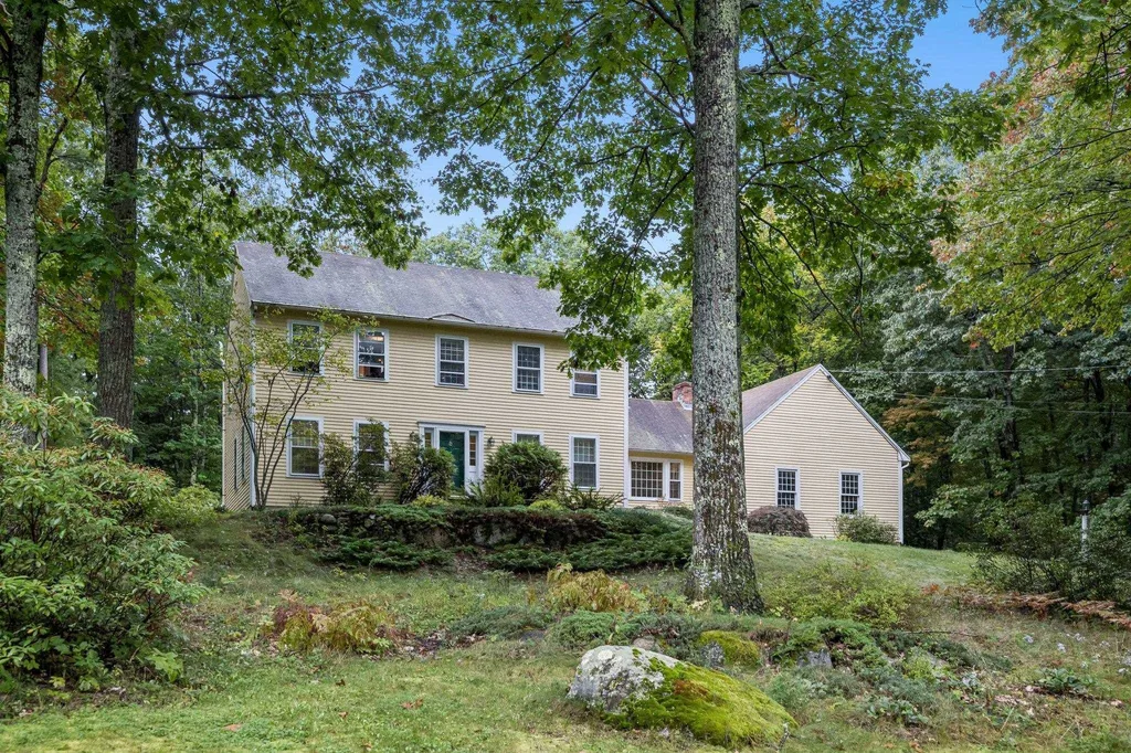 5 Crockett Drive Bow NH 03304
