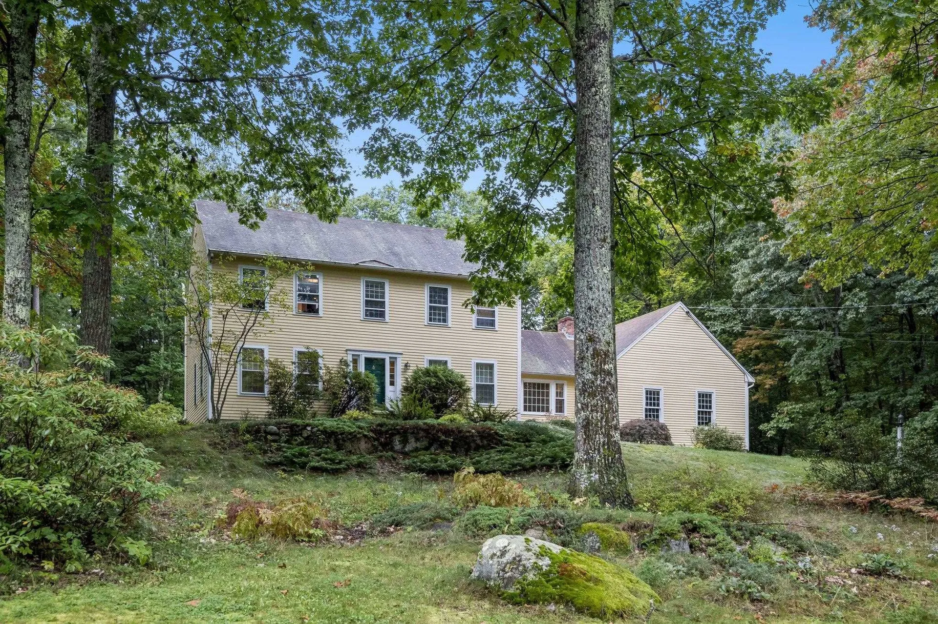 5 Crockett Drive Bow NH 03304