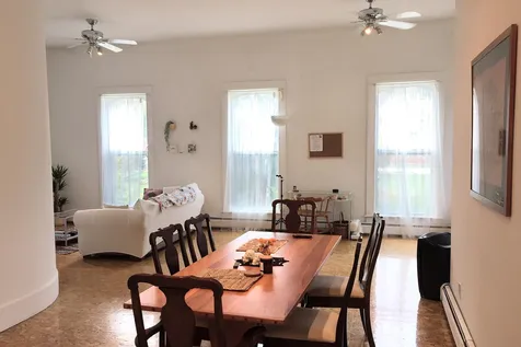 35 South Windsor Street Royalton VT 05068