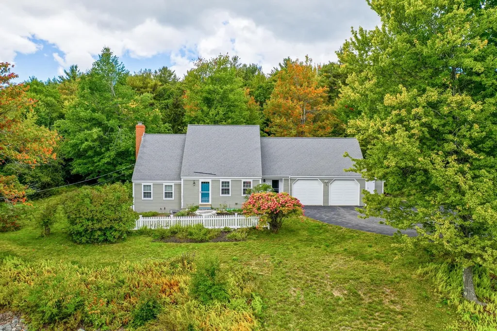 4 Upper Trask Mountain Road Wolfeboro NH 03894