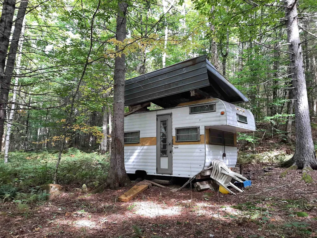 - Cedar Lane Stewartstown NH 03597