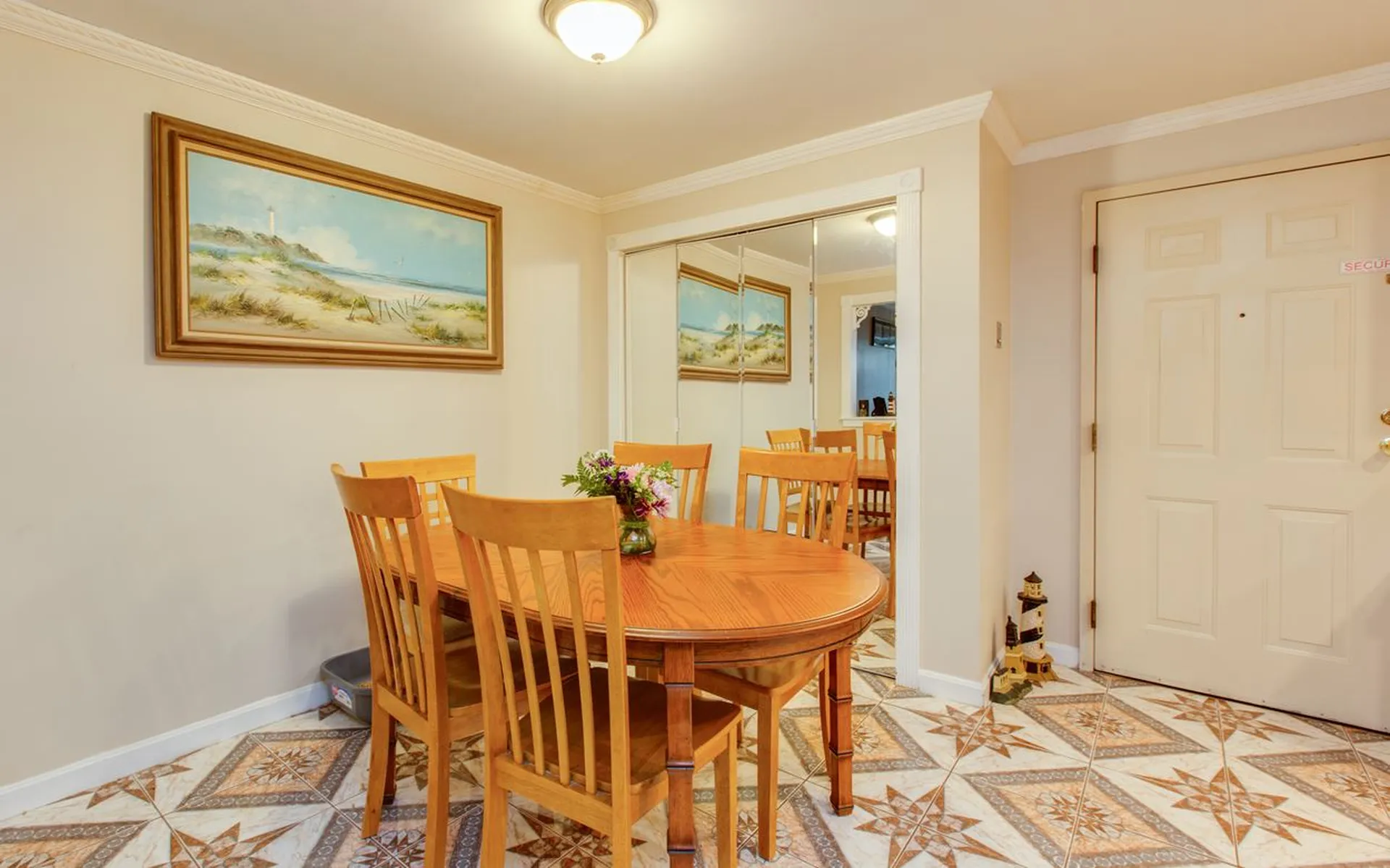 4 Roedean Drive Nashua NH 03063