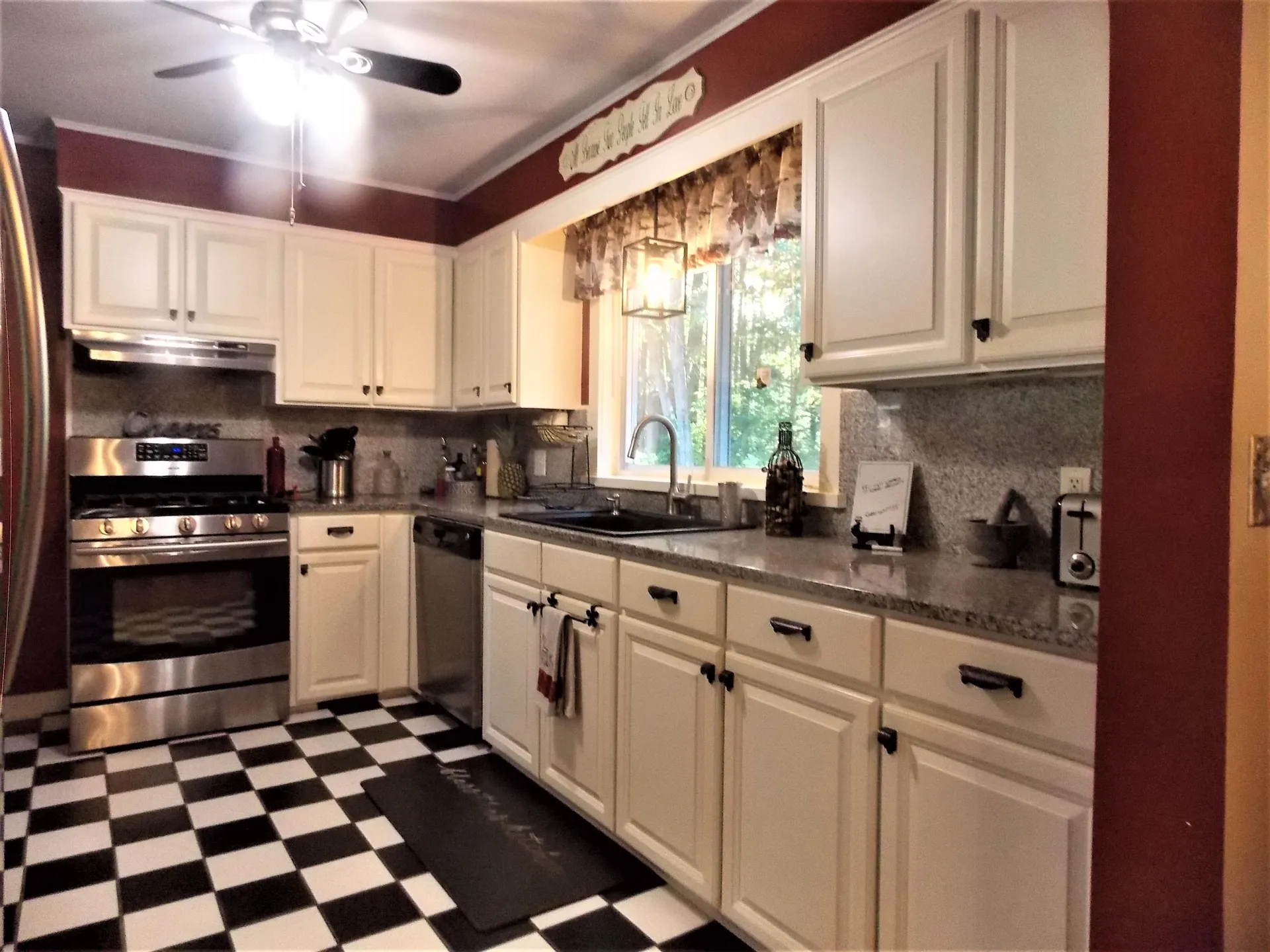 35 Mann Court Claremont NH 03743