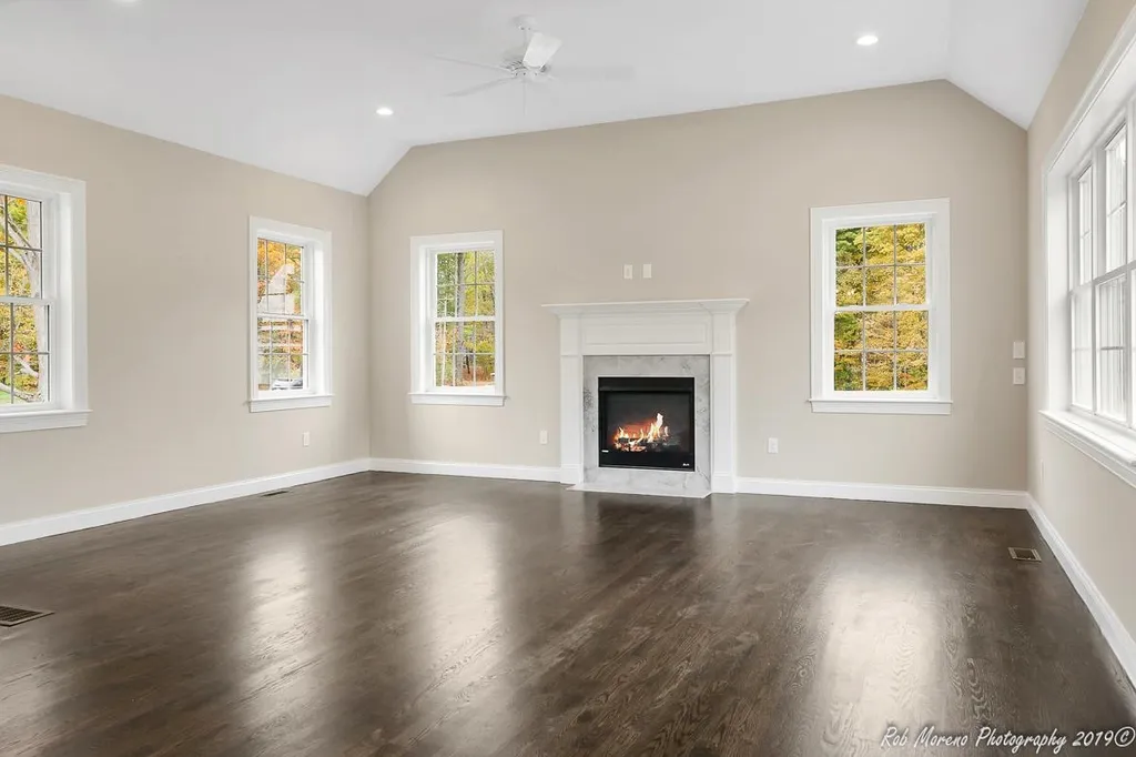 25 Sanborn Road Hampton Falls NH 03844