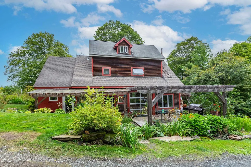 538 Skyline Drive Pomfret VT 05067