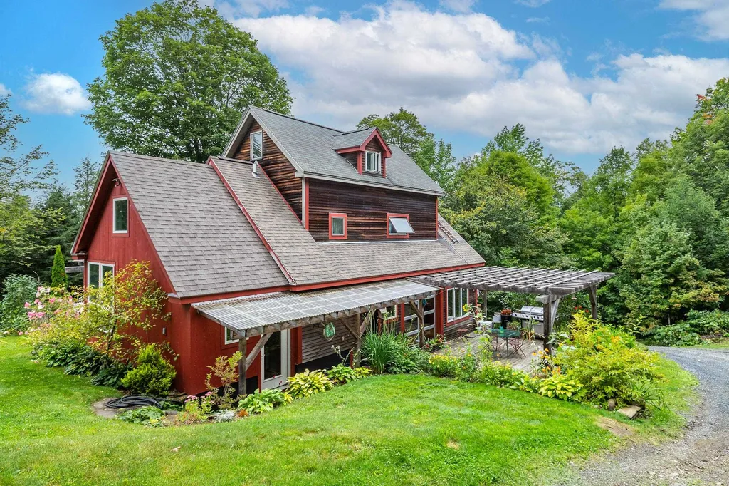 538 Skyline Drive Pomfret VT 05067