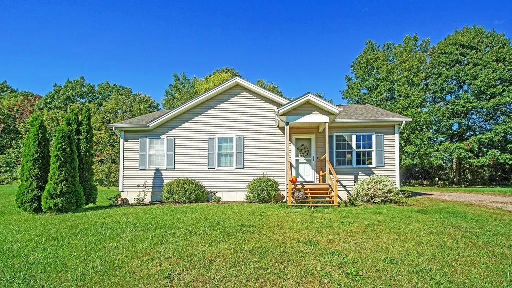 8 Ciara Drive Grand Isle VT 05458