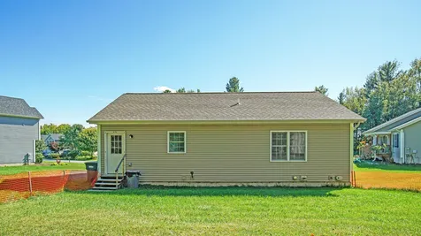 8 Ciara Drive Grand Isle VT 05458