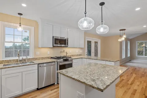98 Old Winslow Road Wilmot NH 03287